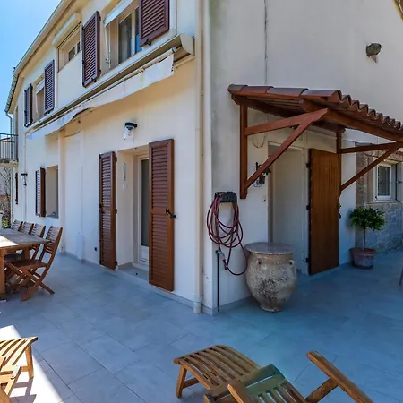 Дом отдыха Casa Ultima - Superbe Vue Proche Ajaccio *
